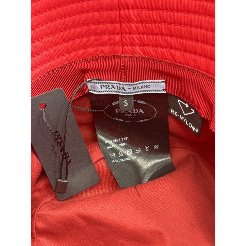 Prada Red Re-Nylon Bucket Hat Size Small - Picture 4 of 9